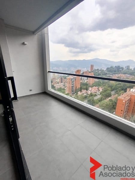 Apartamento de 2 alcobas en arriendo en El Poblado, Medellín, 85 m² · foto 18 de 24