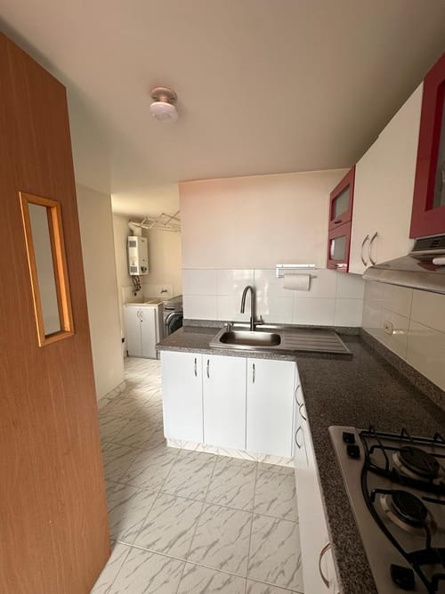 Apartamento de 3 alcobas en venta en Colina Campestre, Bogotá, 80 m² · foto 10 de 19