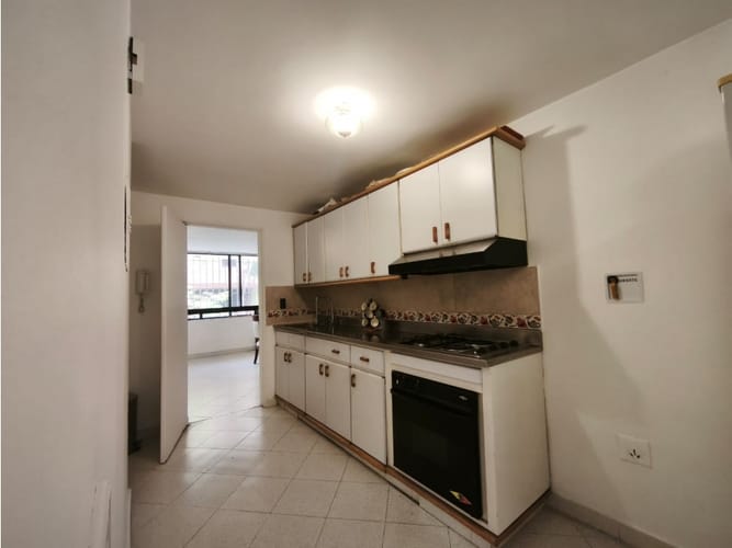 Apartamento en venta en Laureles, Medellín · foto 7 de 20