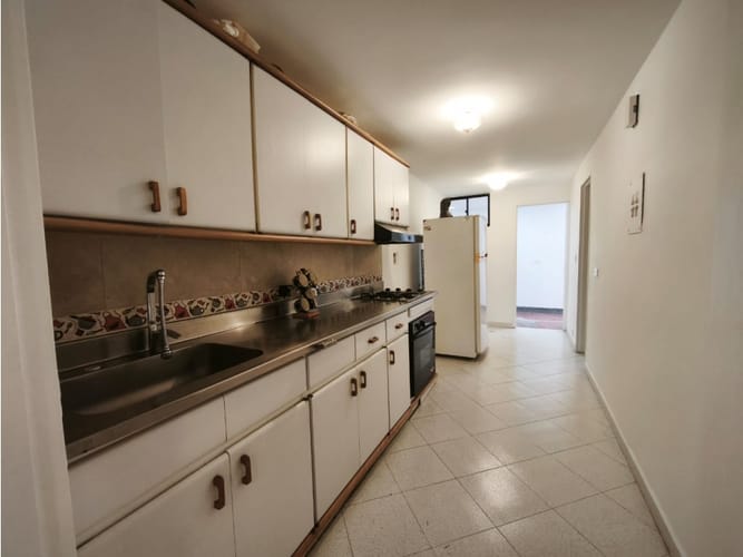 Apartamento en venta en Laureles, Medellín · foto 8 de 20