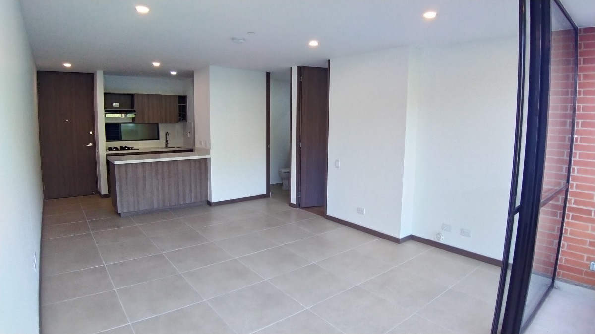 Apartaestudio en arriendo en Loma Del Escobero, Envigado · foto 5 de 16
