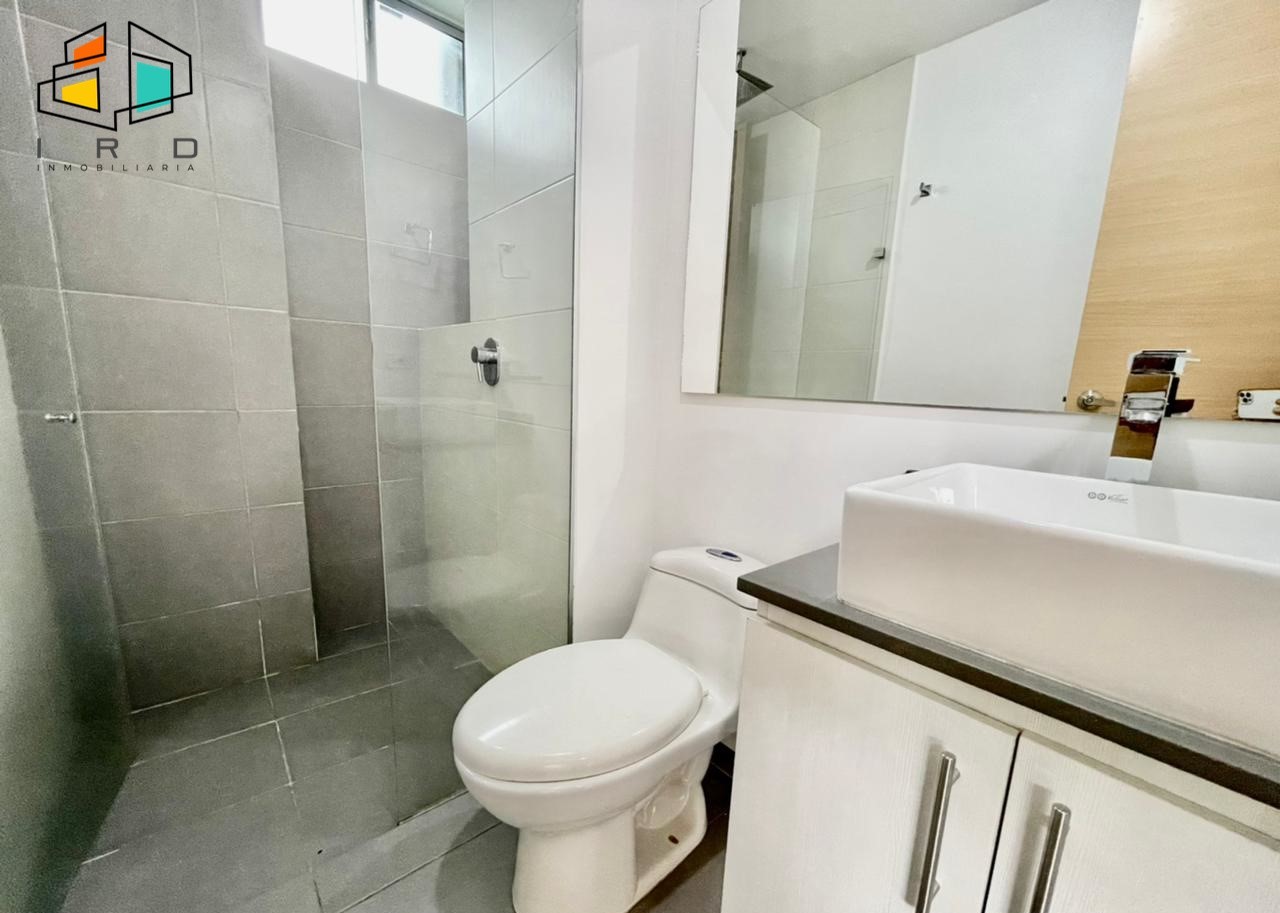 Apartamento en arriendo en Loma Del Esmeraldal, Envigado · foto 21 de 24