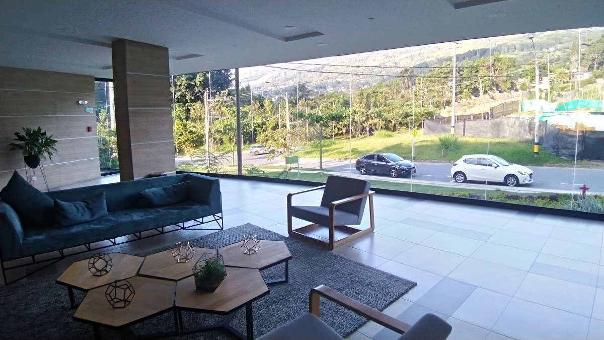 Apartaestudio en arriendo en Loma Del Escobero, Envigado · foto 16 de 16