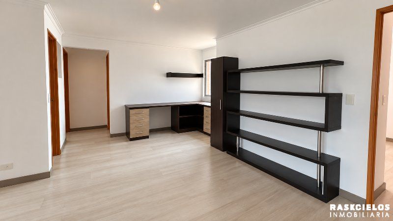 Apartamento de 3 alcobas en venta en San Joaquín, Medellín, 141 m² · foto 4 de 10