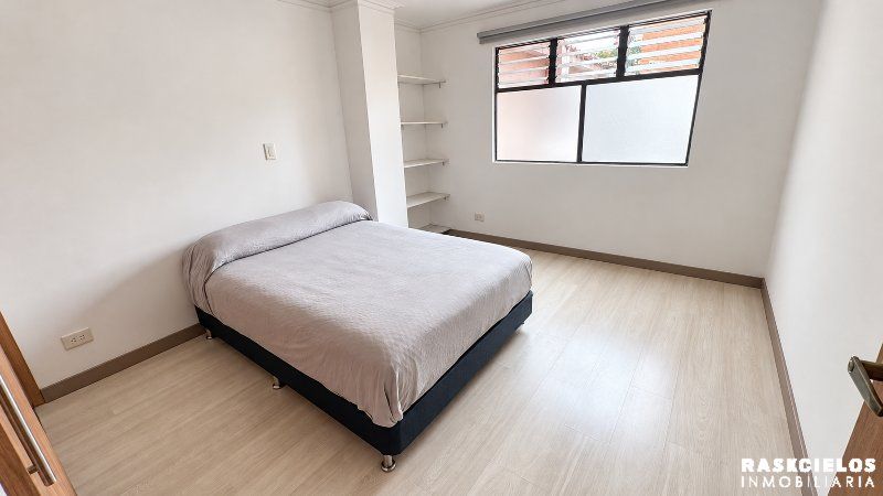 Apartamento de 3 alcobas en venta en San Joaquín, Medellín, 141 m² · foto 9 de 10