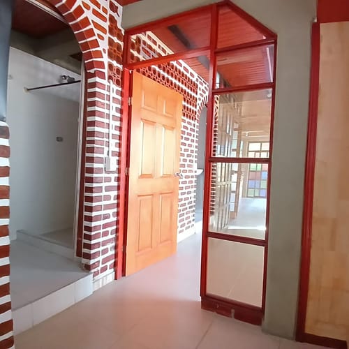 Casa de 10 alcobas en venta en Candelaria, 180 m² · foto 16 de 24