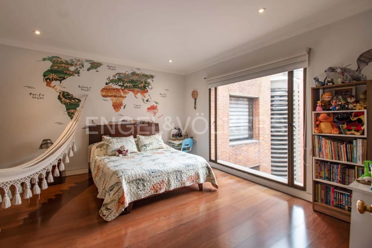 Apartamento de 3 alcobas en venta en La Carolina, Bogotá, 313 m² · foto 9 de 17
