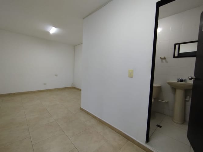 Consultorio en arriendo en 3 De Julio, Cali, 60 m² · foto 17 de 18
