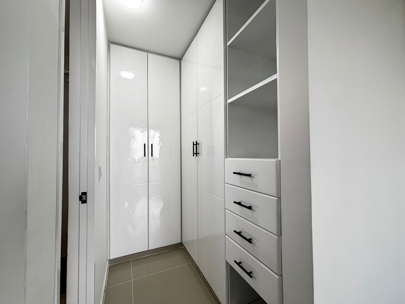 Apartamento en venta en Terminal De Transporte, Villavicencio · foto 11 de 24
