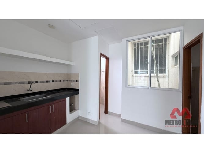 Oficina en arriendo en Manga, Cartagena, 80 m² · foto 5 de 7