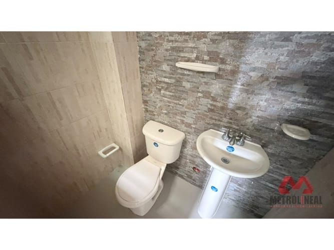 Oficina en arriendo en Manga, Cartagena, 80 m² · foto 7 de 7