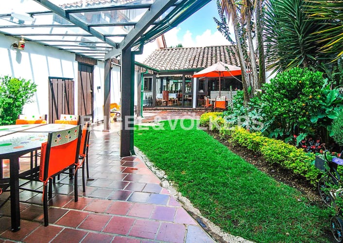 Casa de 3 alcobas en venta en La Calleja, Bogotá, 320 m² · foto 4 de 18