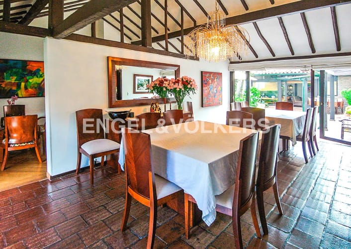 Casa de 3 alcobas en venta en La Calleja, Bogotá, 320 m² · foto 2 de 18