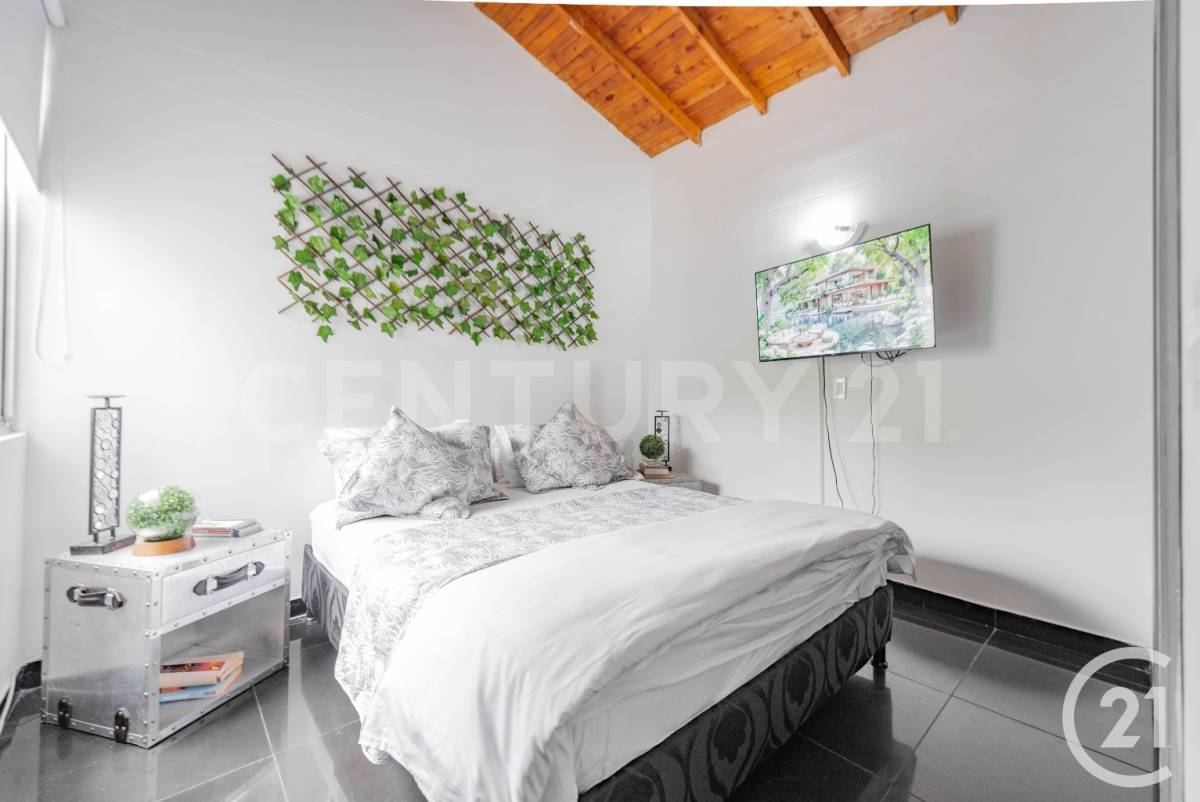 Apartamento en venta en Loma Del Esmeraldal, Envigado · foto 6 de 13