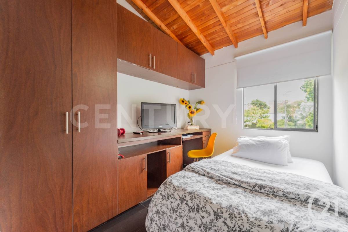 Apartamento en venta en Loma Del Esmeraldal, Envigado · foto 7 de 13