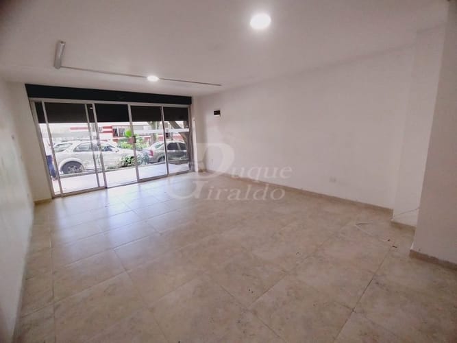 Local en arriendo en Belén Los Alpes, Medellín, 35 m² · foto 3 de 10