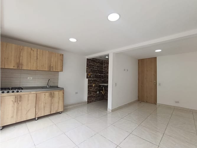 Apartamento de 3 alcobas en venta en San Felix, Bello, 57 m² · foto 2 de 13