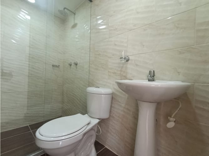 Apartamento de 3 alcobas en venta en San Felix, Bello, 57 m² · foto 11 de 13