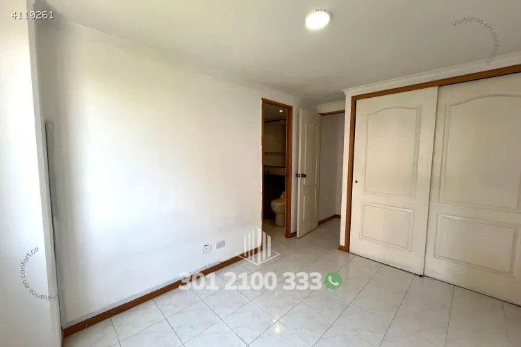 Apartamento de 3 alcobas en arriendo en Loma Del Indio, Medellín, 110 m² · foto 18 de 24