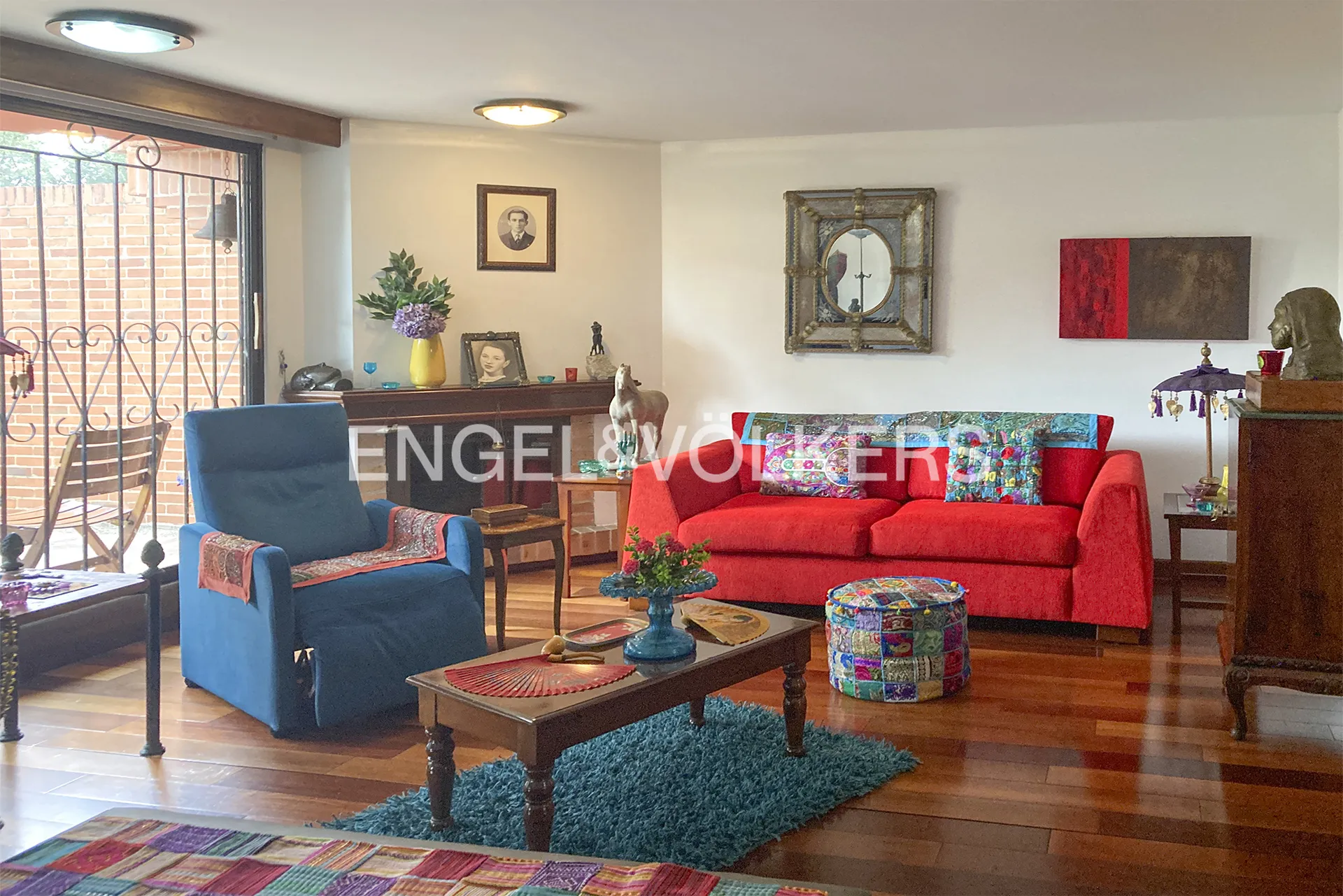 Apartamento en venta en Los Rosales, Bogotá · foto 2 de 14