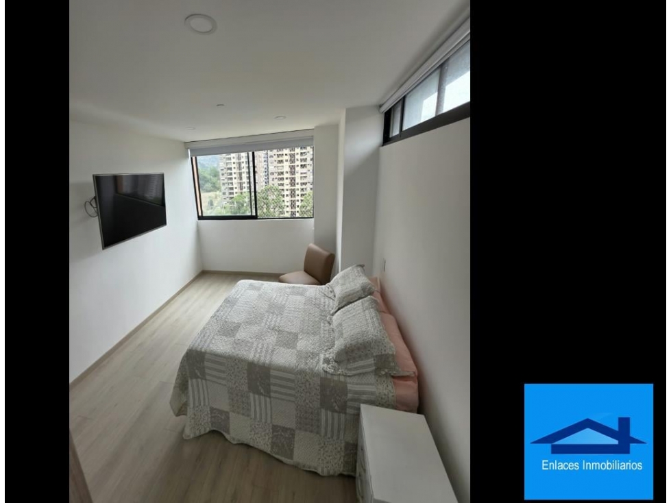 Apartamento en venta en Loma De Las Brujas, Envigado · foto 2 de 13