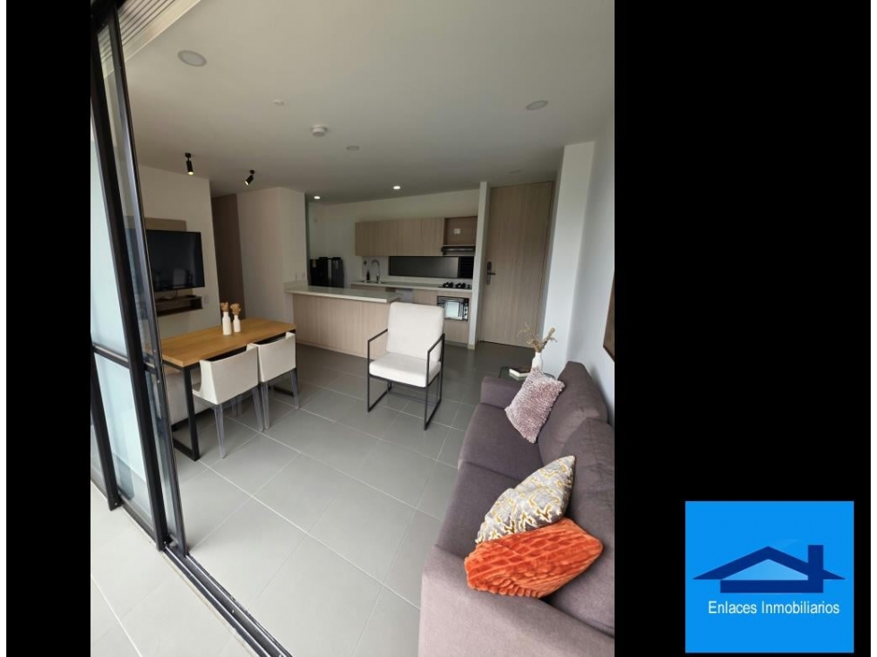 Apartamento en venta en Loma De Las Brujas, Envigado · foto 12 de 13