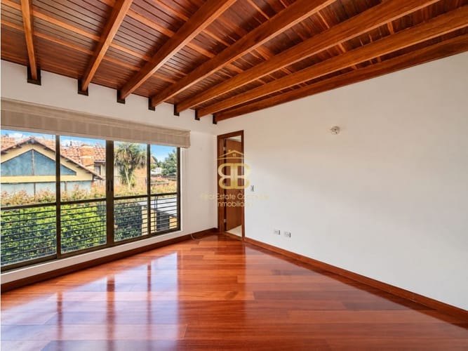 Casa de 4 alcobas en venta en Fagua, Chía, 298 m² · foto 19 de 24