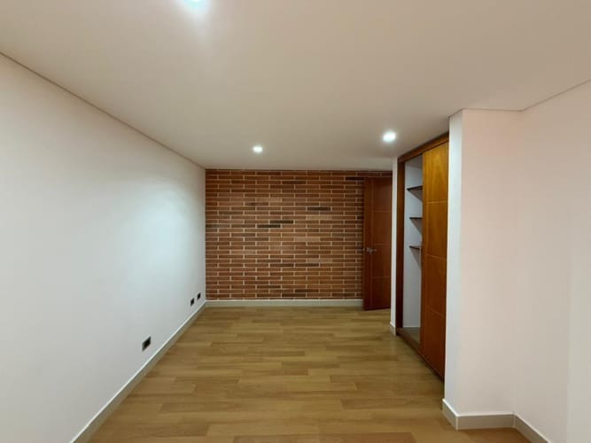 Casa de 4 alcobas en venta en La Doctora, Sabaneta, 260 m² · foto 16 de 24