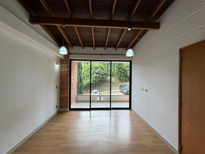 Casa de 4 alcobas en venta en La Doctora, Sabaneta, 260 m² · foto 17 de 24