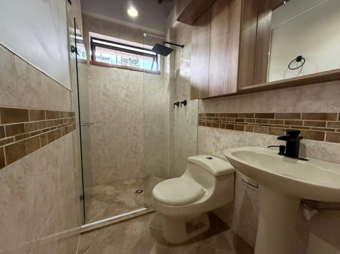 Casa de 4 alcobas en venta en La Doctora, Sabaneta, 260 m² · foto 19 de 24