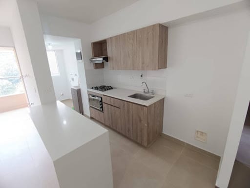 Apartamento de 3 alcobas en arriendo en La Florida, Sabaneta, 87 m² · foto 2 de 13