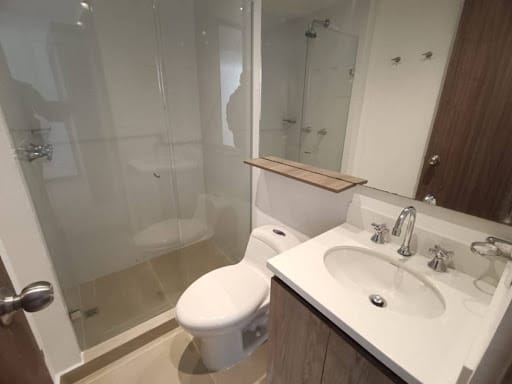 Apartamento de 3 alcobas en arriendo en La Florida, Sabaneta, 87 m² · foto 8 de 13