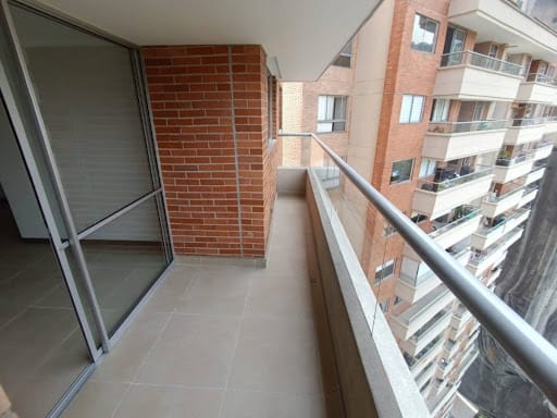 Apartamento de 3 alcobas en arriendo en La Florida, Sabaneta, 87 m² · foto 12 de 13