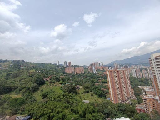 Apartamento de 3 alcobas en arriendo en La Florida, Sabaneta, 87 m² · foto 13 de 13