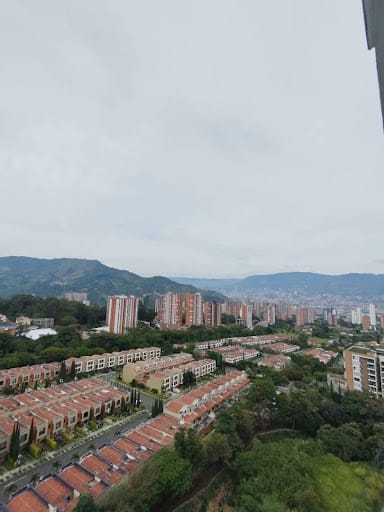 Apartamento de 2 alcobas en arriendo en Los Horizontes, La Estrella, 68 m² · foto 15 de 15