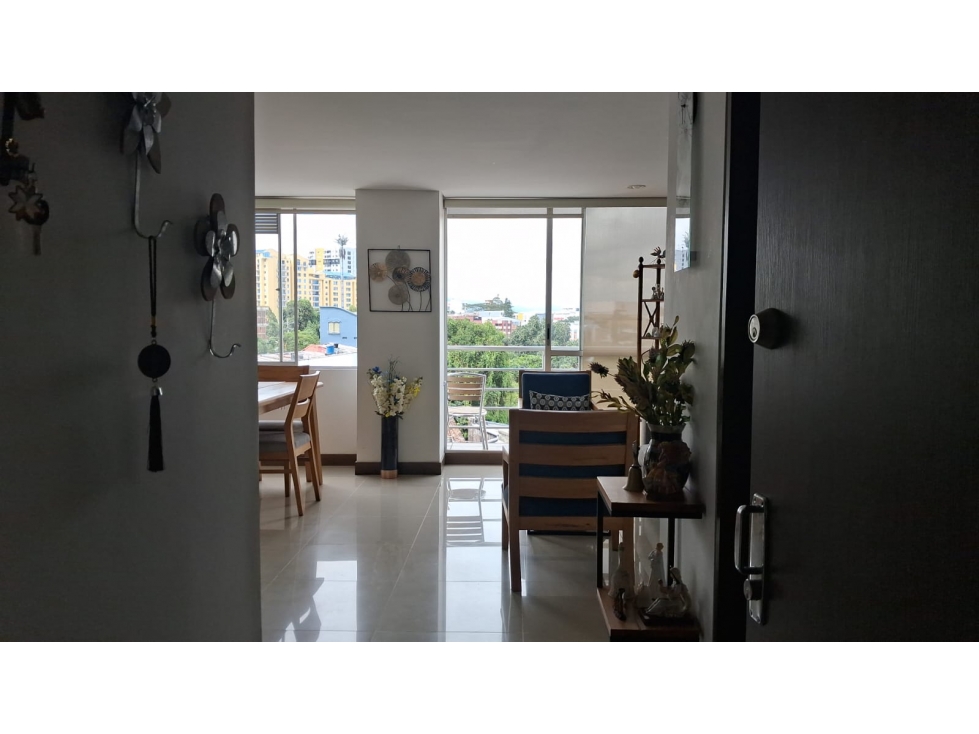 Apartamento en venta en Cr. El Bulevar Del Coliseo, Armenia · foto 6 de 19