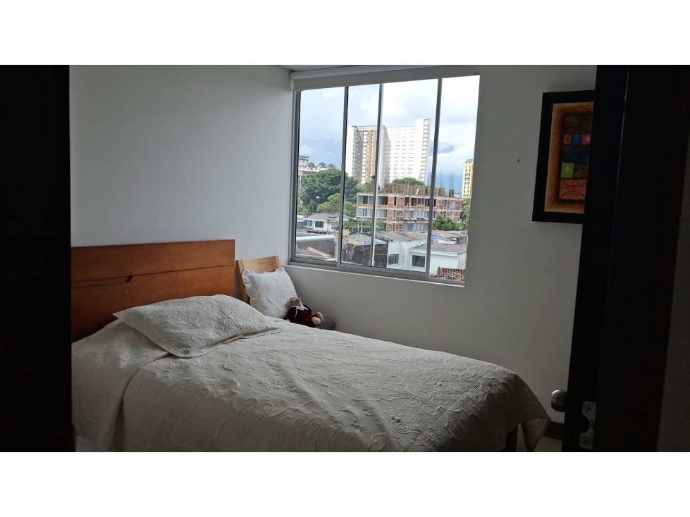 Apartamento en venta en Cr. El Bulevar Del Coliseo, Armenia · foto 9 de 19