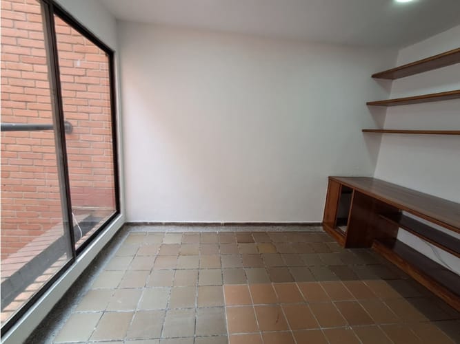 Oficina en venta en Laureles, Medellín, 135 m² · foto 3 de 24