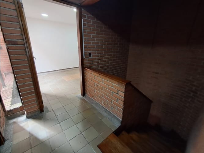 Oficina en venta en Laureles, Medellín, 135 m² · foto 6 de 24