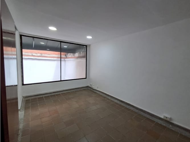 Oficina en venta en Laureles, Medellín, 135 m² · foto 8 de 24