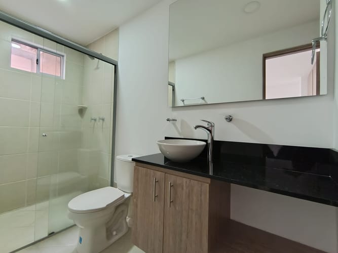 Apartamento de 2 alcobas en arriendo en Laureles, Medellín, 80 m² · foto 11 de 12