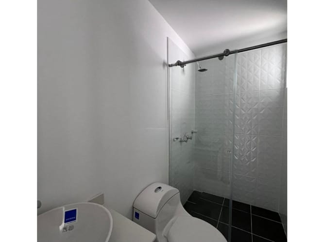 Casa de 3 alcobas en venta en Salvador Allende Bajo, Armenia, 70 m² · foto 8 de 10