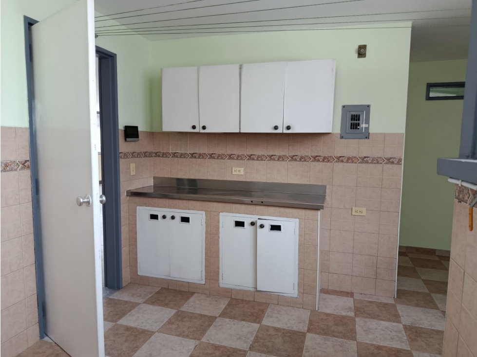 Apartamento en venta en La Candelaria, Medellín · foto 4 de 14