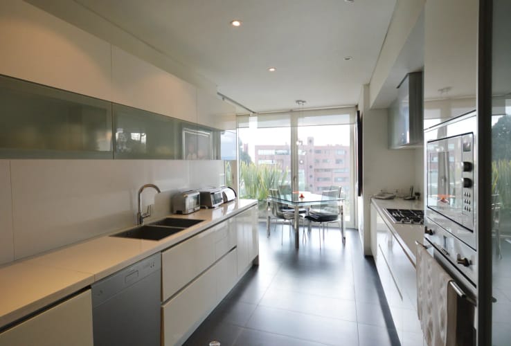 Apartamento de 3 alcobas en venta en Los Rosales, Bogotá, 392 m² · foto 5 de 14