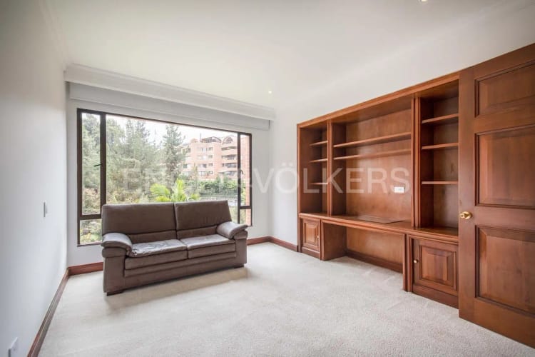 Apartamento en venta en Santa Barbara Alta, Bogotá · foto 9 de 22