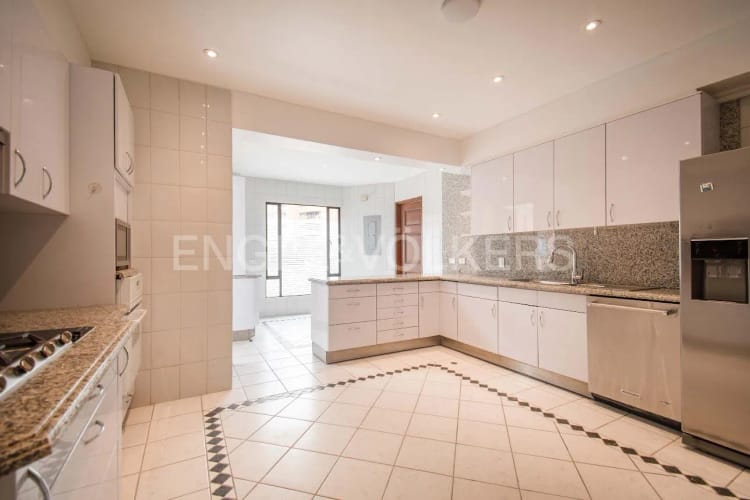 Apartamento en venta en Santa Barbara Alta, Bogotá · foto 7 de 22