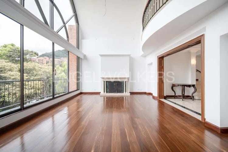 Apartamento en venta en Santa Barbara Alta, Bogotá · foto 3 de 22