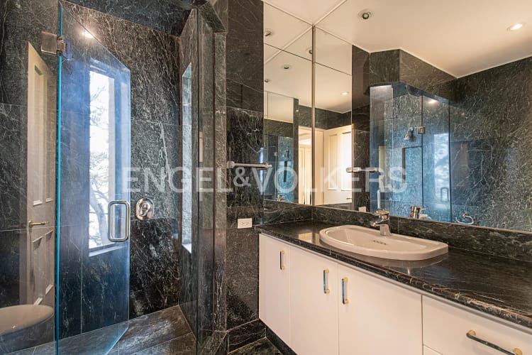Apartamento en venta en Santa Barbara Alta, Bogotá · foto 16 de 24
