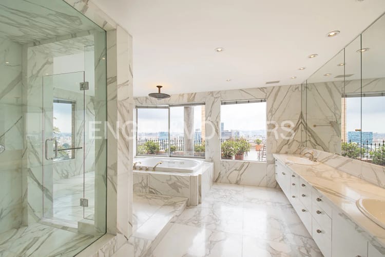 Apartamento en venta en Santa Barbara Alta, Bogotá · foto 13 de 24