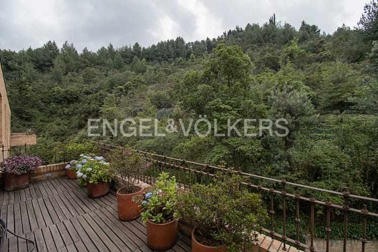 Apartamento en venta en Santa Barbara Alta, Bogotá · foto 9 de 24